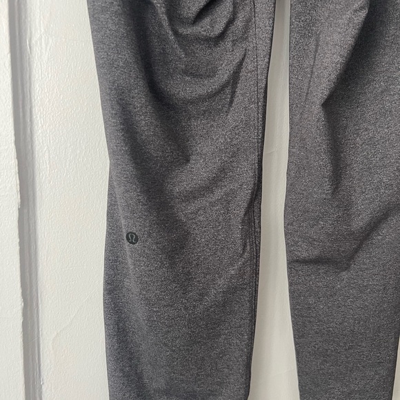 Lululemon On the Fly Pant 27” - Picture 3 of 5